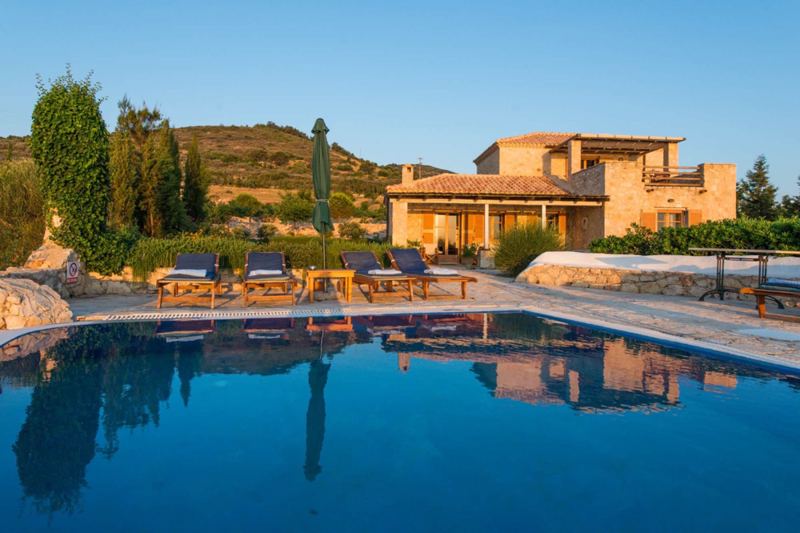 Villa Eris