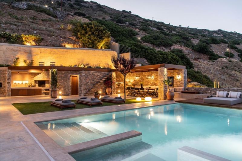 Villa Kronos in Palaiokastro