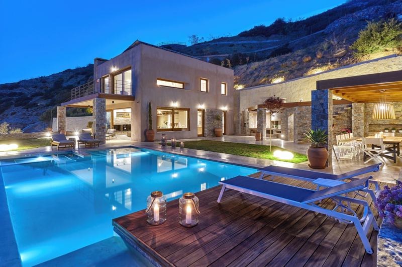 Villa Kronos in Palaiokastro