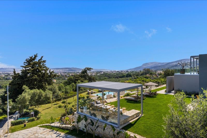 Villa Olive Nest in Perivolia