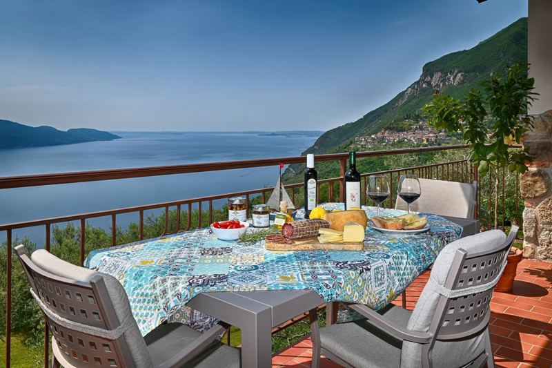 Balkon Apt. 5