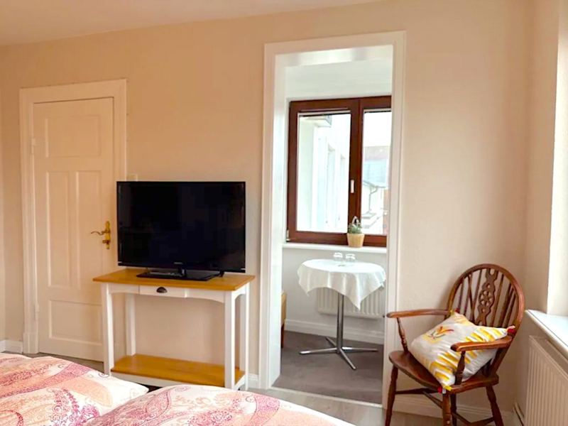 Blick in das kleine Nebenzimmer