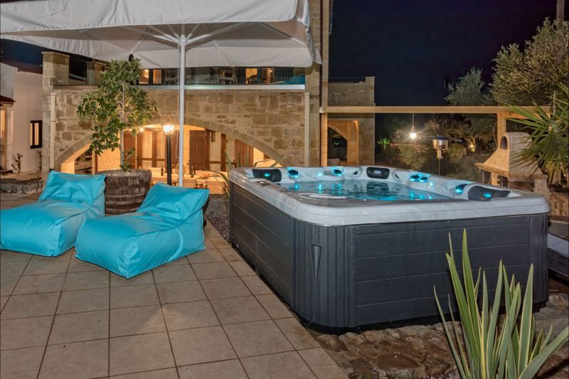 Villa Freedom in Kokkino Chorio