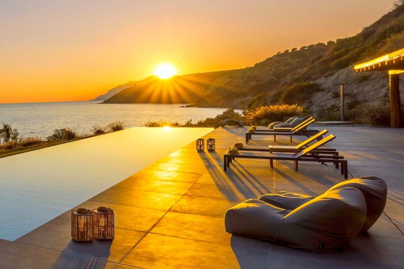 Villa Beach House Arvi East in Arvi