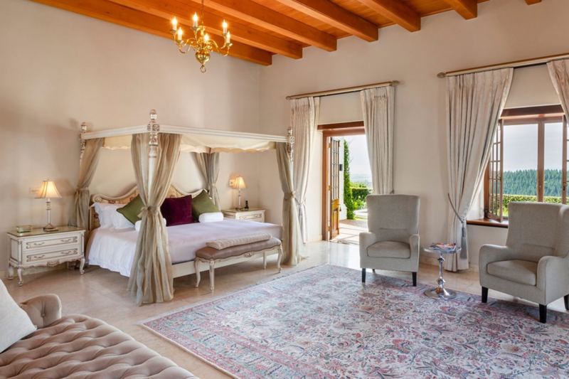 Villa Quoin Rock Manor House in Stellenbosch