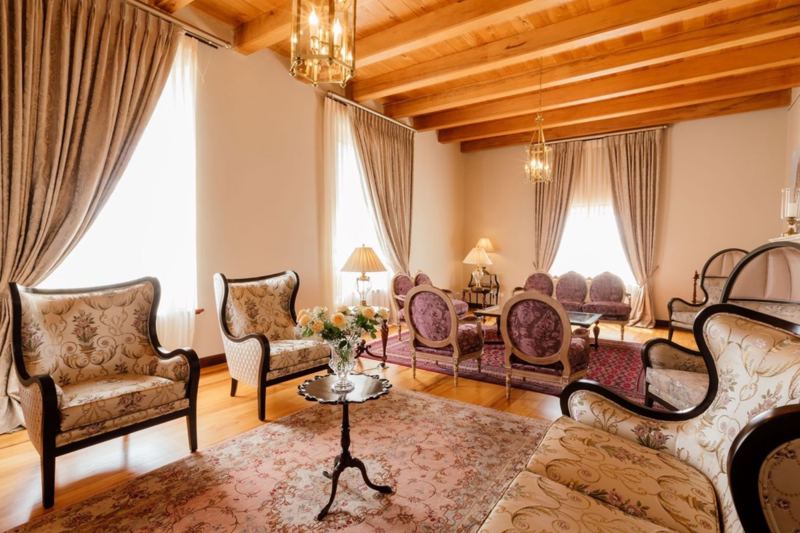 Villa Quoin Rock Manor House in Stellenbosch