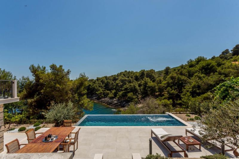 Villa Magic Bay in Selca