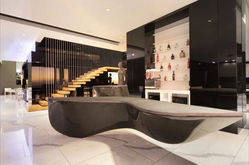 Villa Quantum in Clifton
