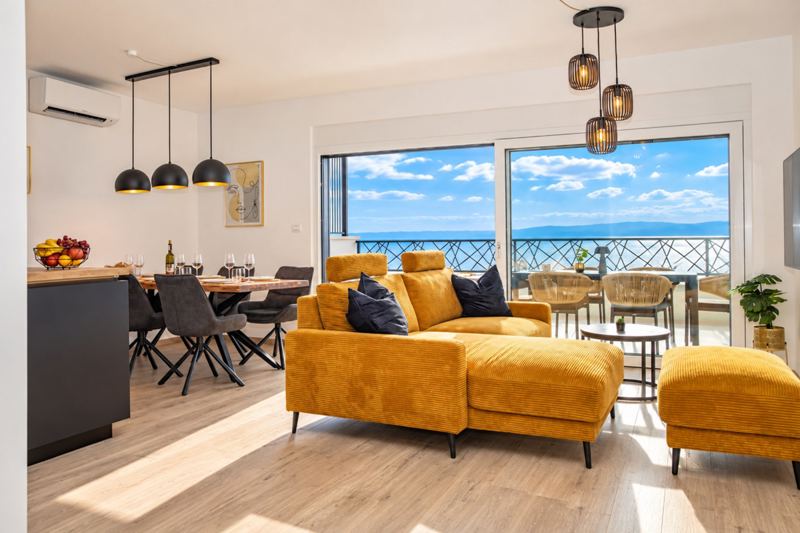 Penthouse Helena in Makarska