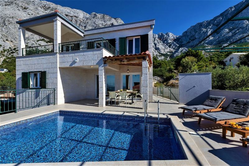 Villa Magico in Bast