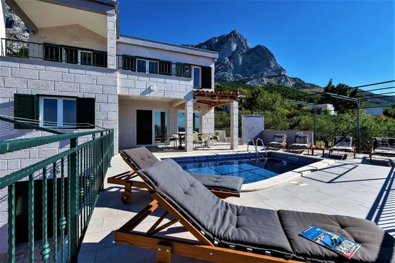 Villa Magico in Bast