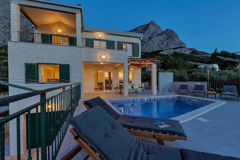 Villa Magico in Bast
