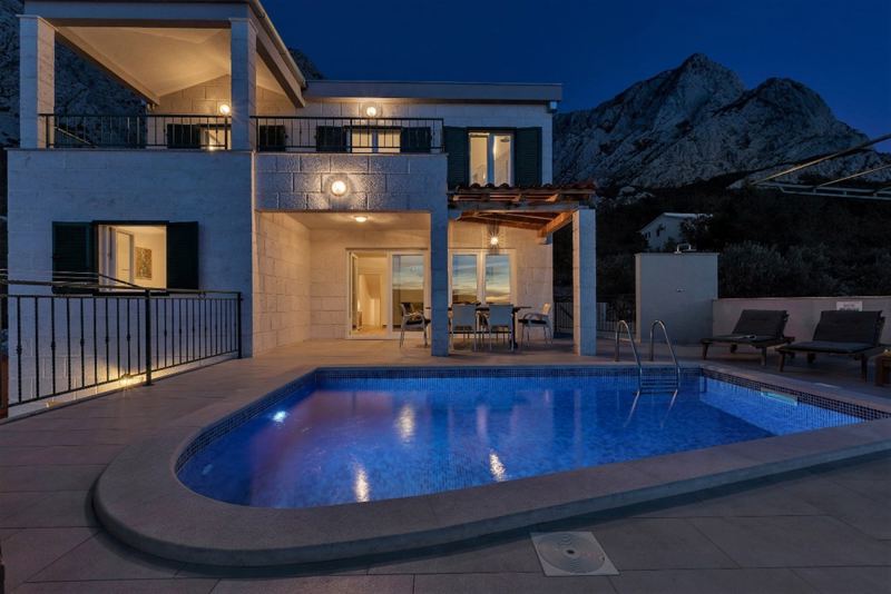 Villa Magico in Bast
