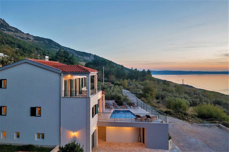 Villa Magico in Bast
