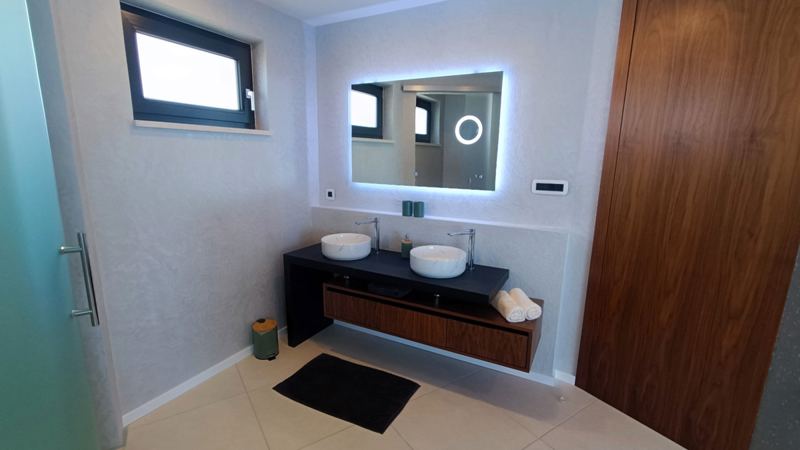 Villa SkyBlue mit Pool in Podgora