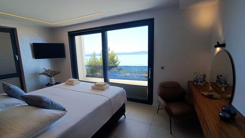 Villa SkyBlue mit Pool in Podgora