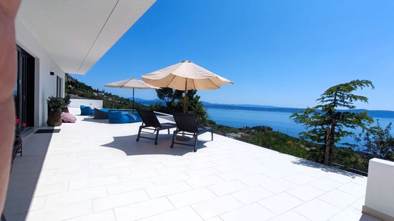 Villa SkyBlue mit Pool in Podgora