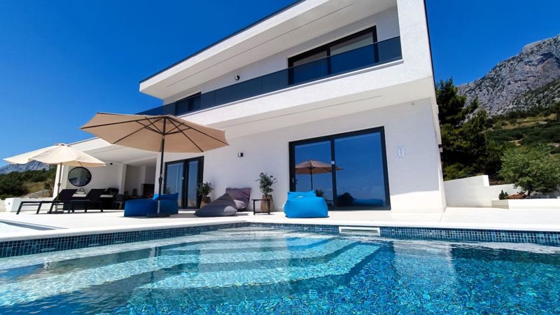 Villa SkyBlue mit Pool in Podgora