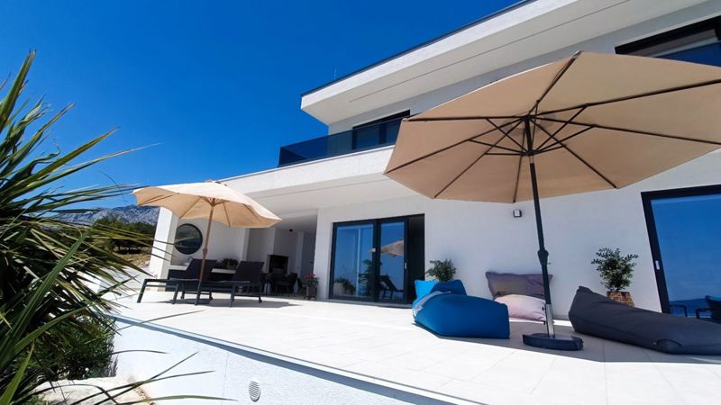 Villa SkyBlue mit Pool in Podgora
