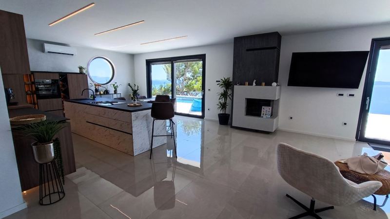 Villa SkyBlue mit Pool in Podgora
