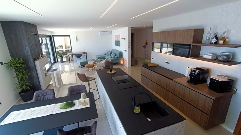 Villa SkyBlue mit Pool in Podgora