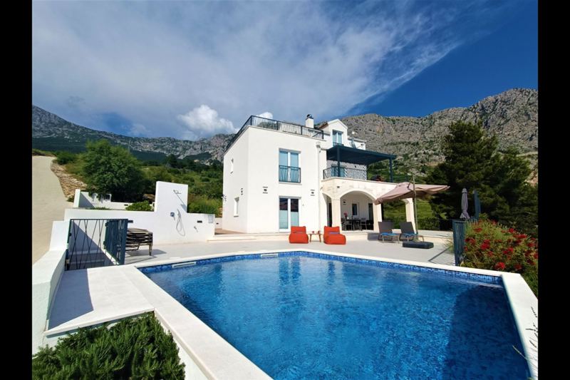 Villa Glory Grande in Podgora