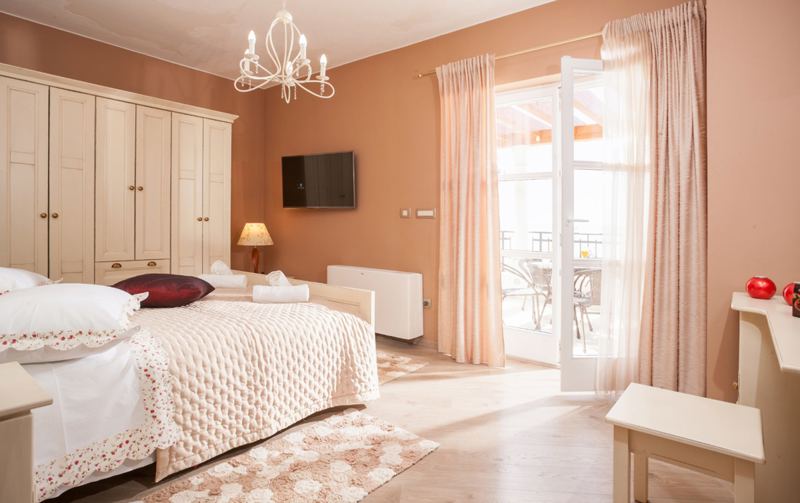 Villa Petra mit Pool in Makarska