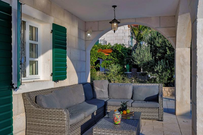 Terrasse und Sitzbereich