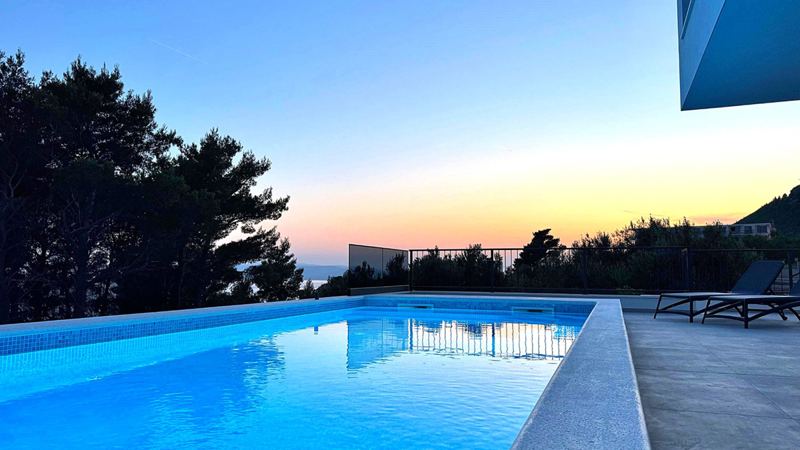 Villa Dado mit Pool in Makarska