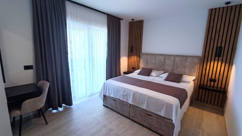 Villa Dado mit Pool in Makarska