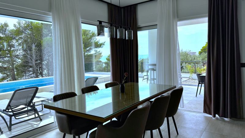 Villa Dado mit Pool in Makarska