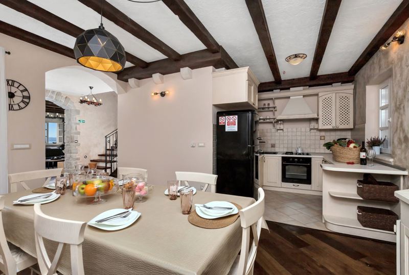 Villa Marko mit Pool in Makarska