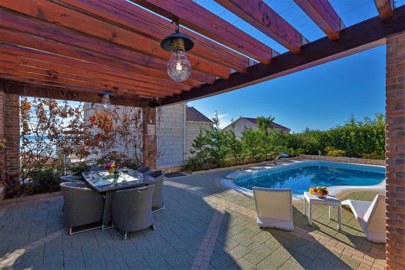 Villa Marko mit Pool in Makarska