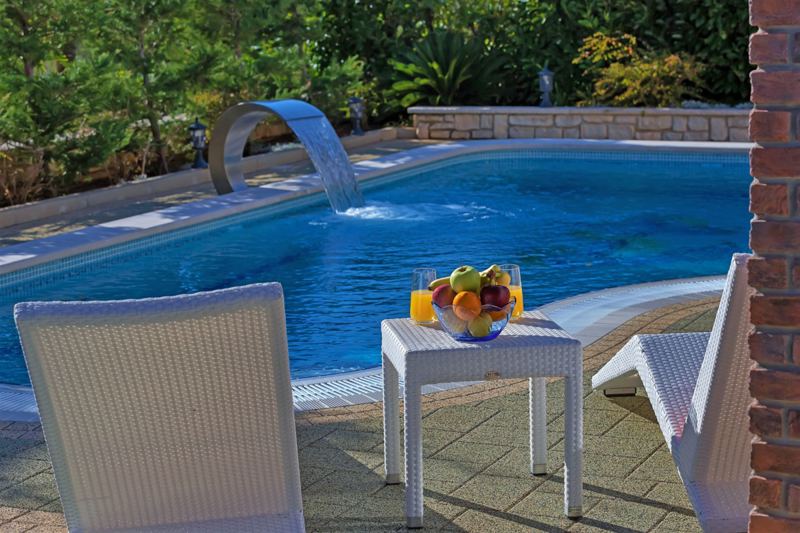Villa Marko mit Pool in Makarska