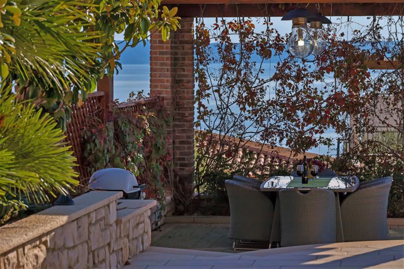 Villa Marko mit Pool in Makarska