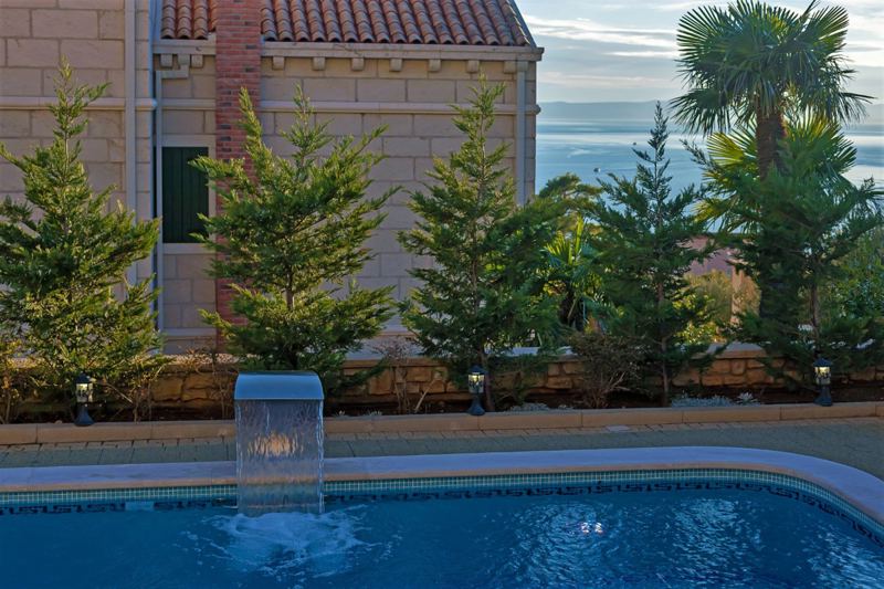 Villa Marko mit Pool in Makarska
