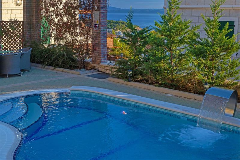 Pool Villa Marko