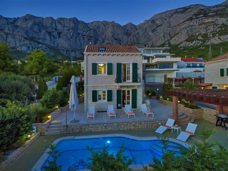 Villa Marko mit Pool