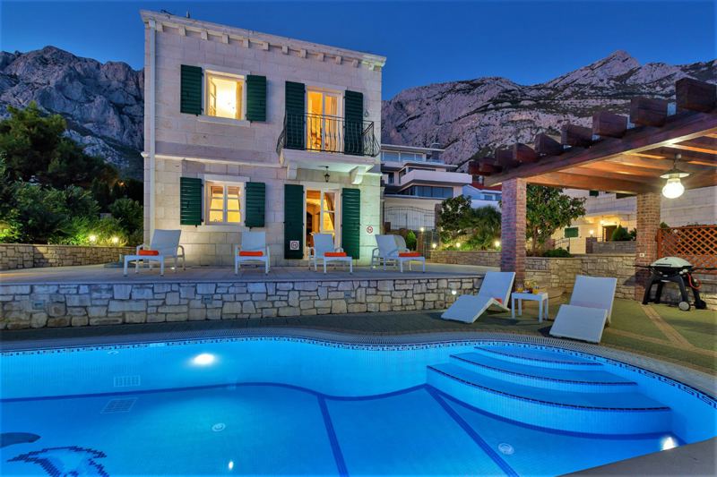 Villa Marko mit Pool in Makarska