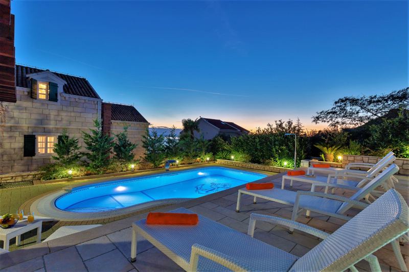 Villa Marko mit Pool in Makarska