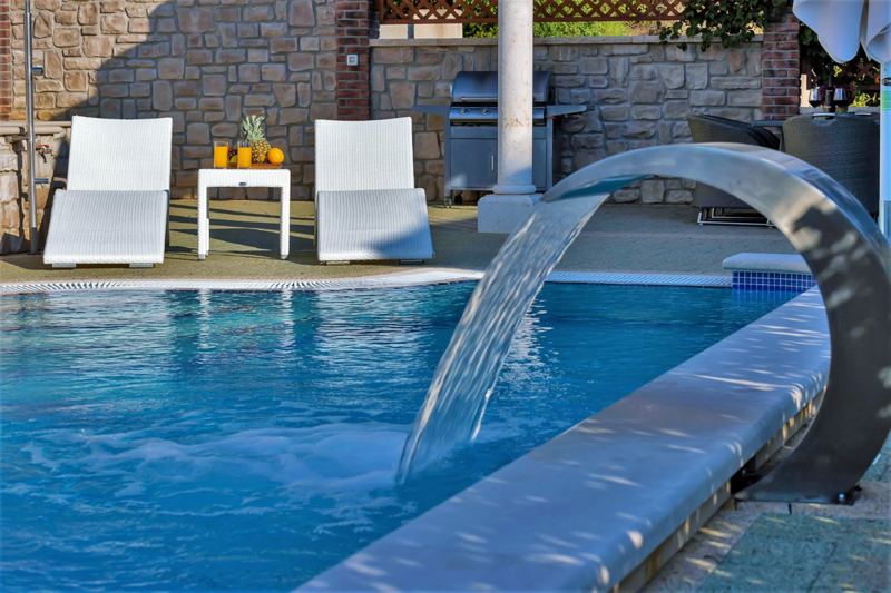 Villa Goran mit Pool in Makarska