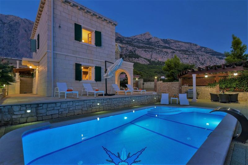 Villa Goran mit Pool in Makarska