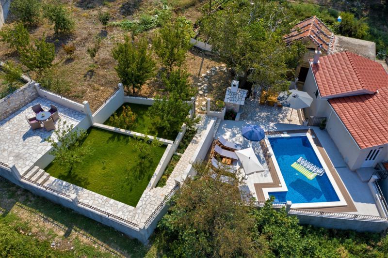 Villa Silencio mit Pool in Tucepi