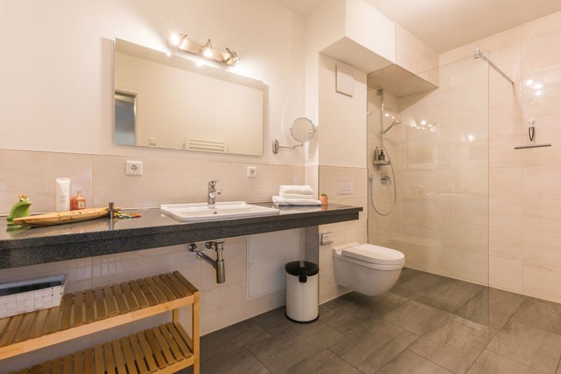 Badezimmer I im 1. OG