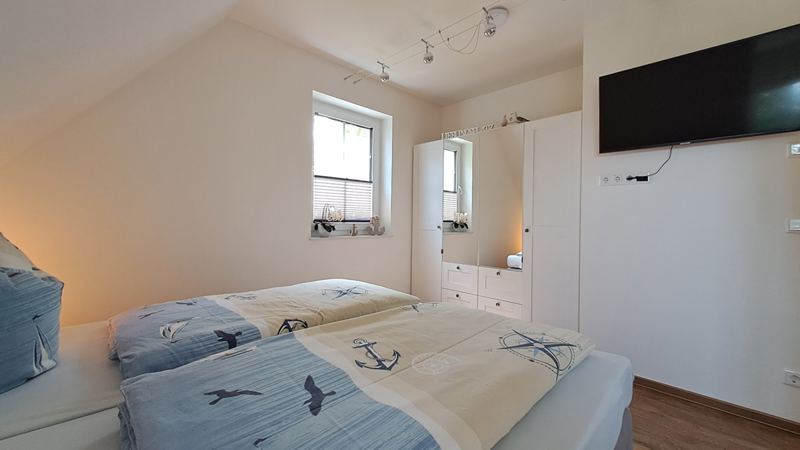 Schlafzimmer II