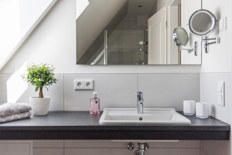 Badezimmer II im DG