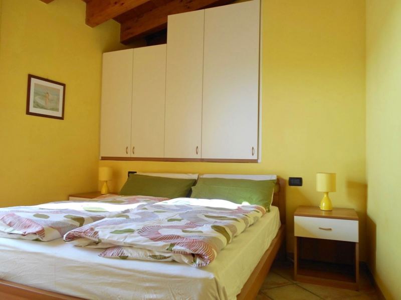 Das Schlafzimmer mit Doppelbett