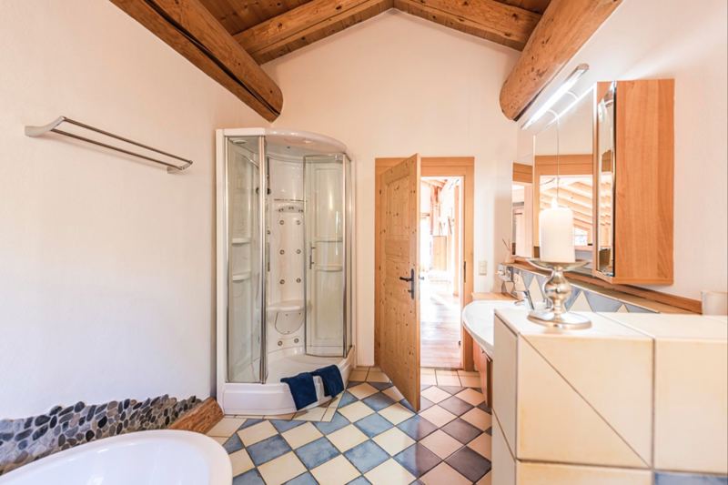 Chalet Beim Waicher Chalets & Suiten Chalet Naturstammhaus in Ruhpolding