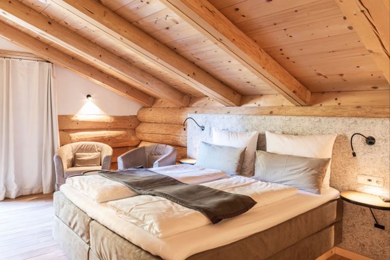 Chalet Beim Waicher Chalets & Suiten Chalet Naturstammhaus in Ruhpolding