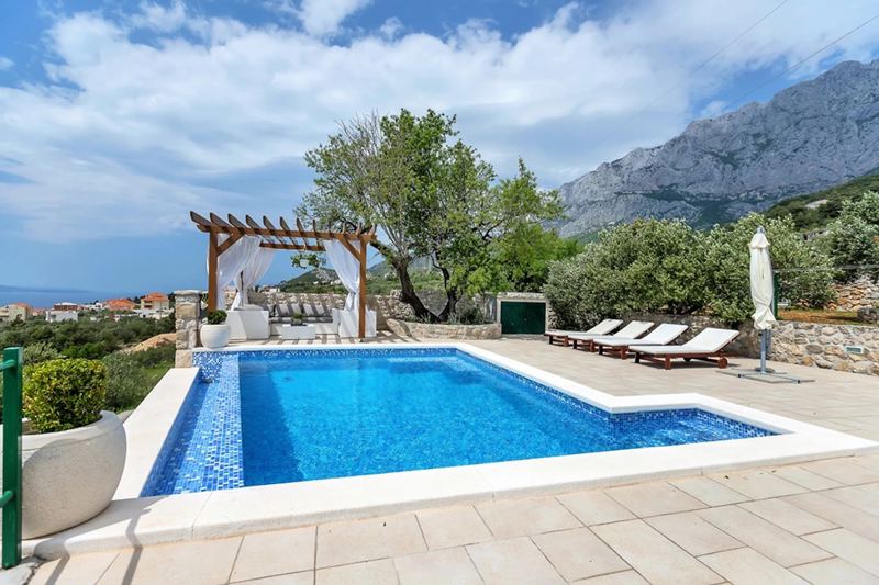 Villa Mendula in Makarska